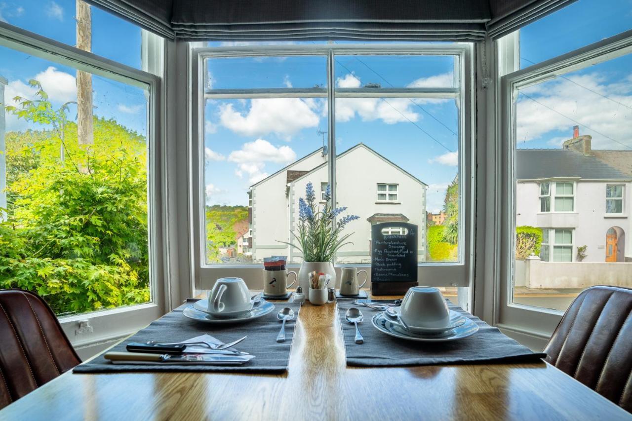 Sleepy Puffin Guest House Tenby Exterior foto